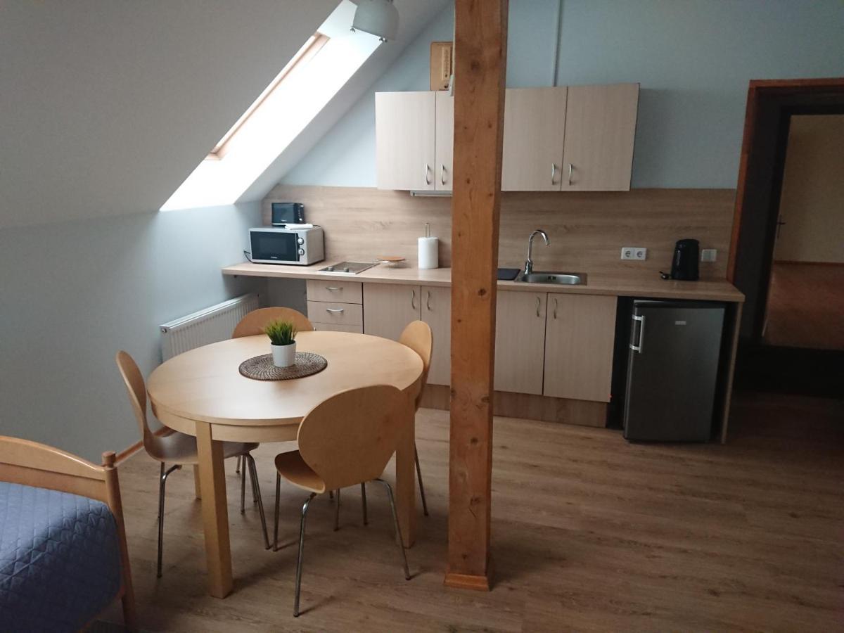 Misko Apartments Silute Luaran gambar